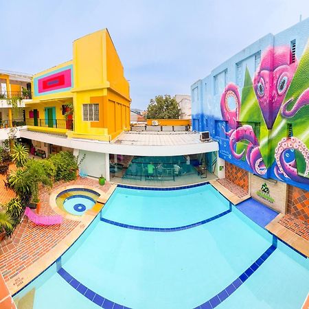 Hotel Millenium Victoria Plaza Cúcuta Екстериор снимка