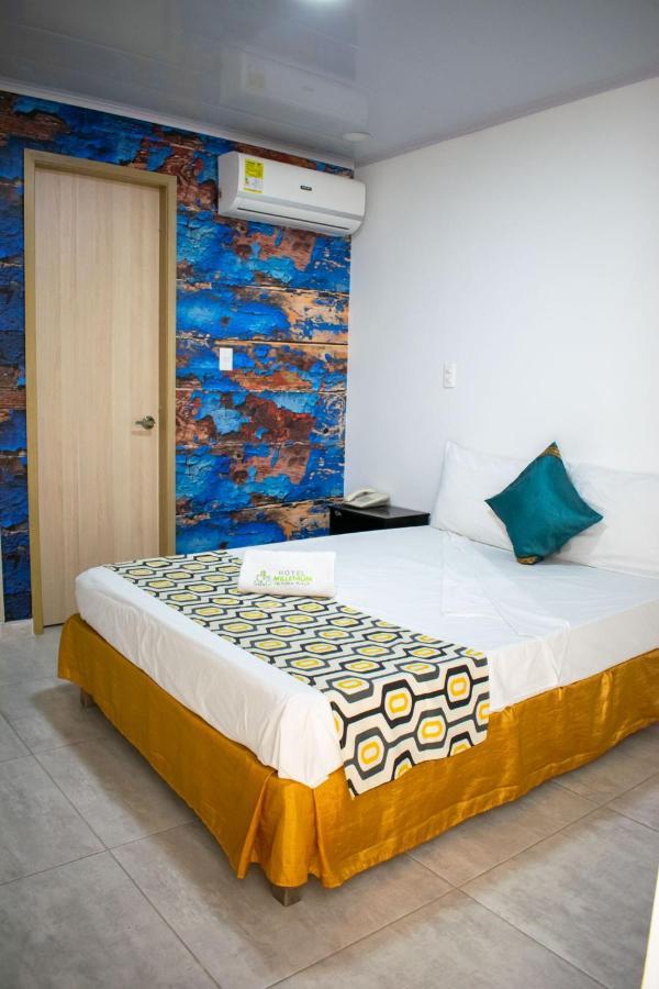 Hotel Millenium Victoria Plaza Cúcuta Екстериор снимка
