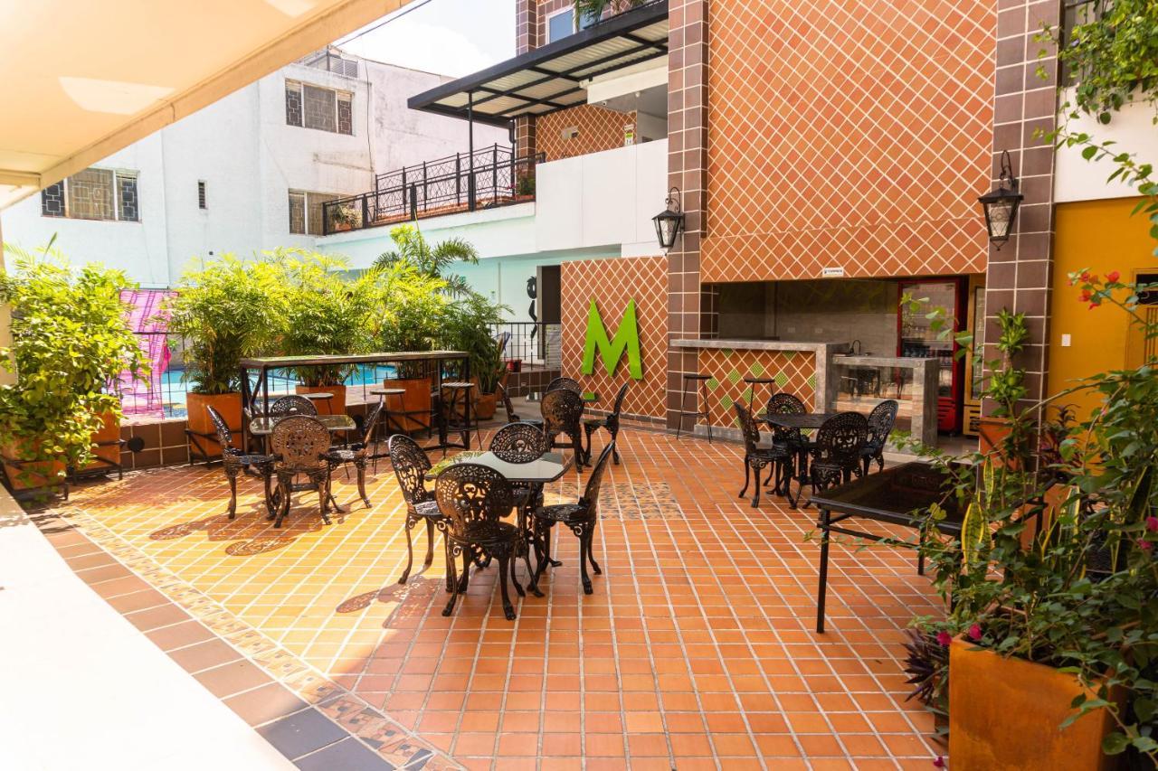Hotel Millenium Victoria Plaza Cúcuta Екстериор снимка
