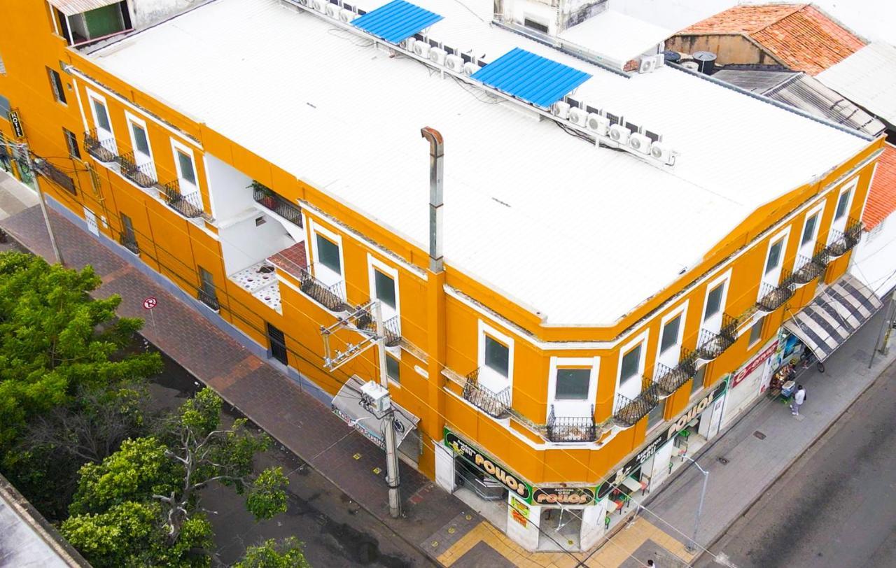 Hotel Millenium Victoria Plaza Cúcuta Екстериор снимка