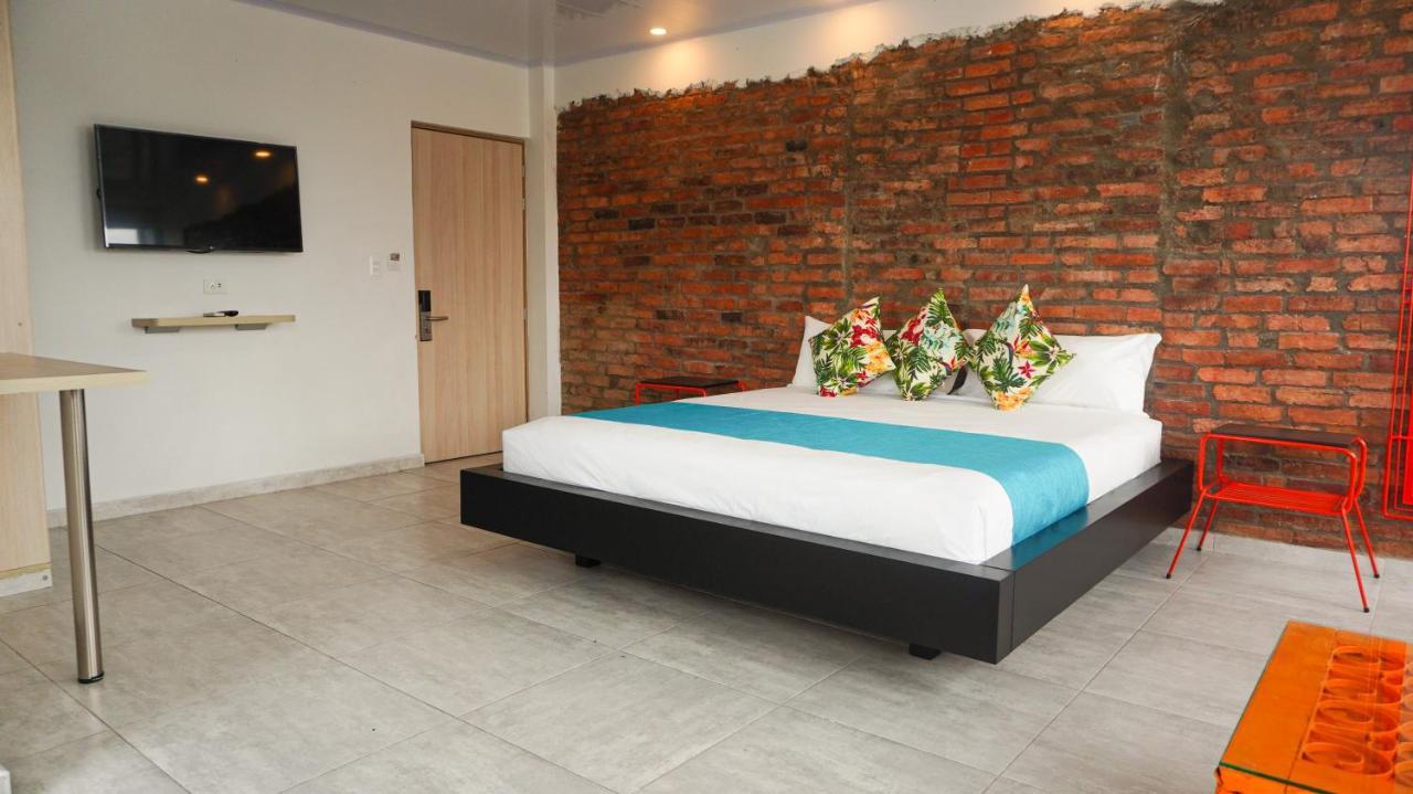 Hotel Millenium Victoria Plaza Cúcuta Екстериор снимка