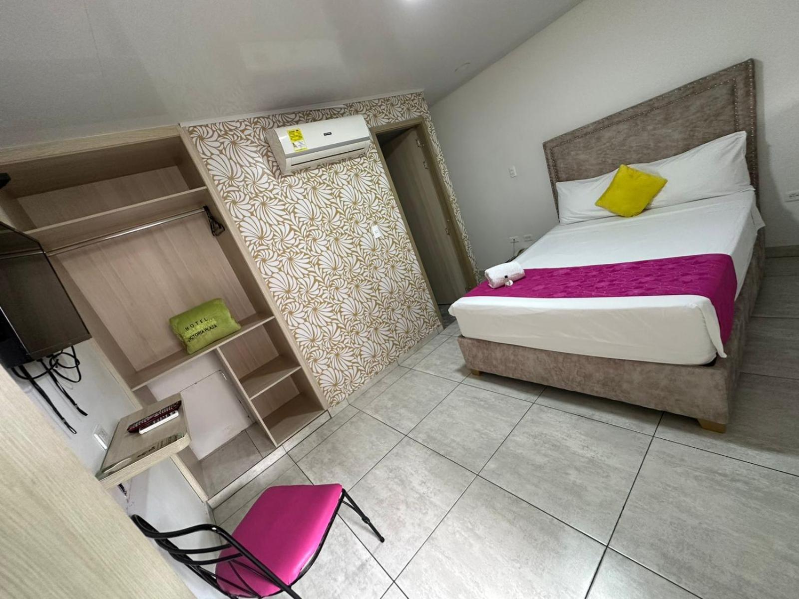 Hotel Millenium Victoria Plaza Cúcuta Екстериор снимка