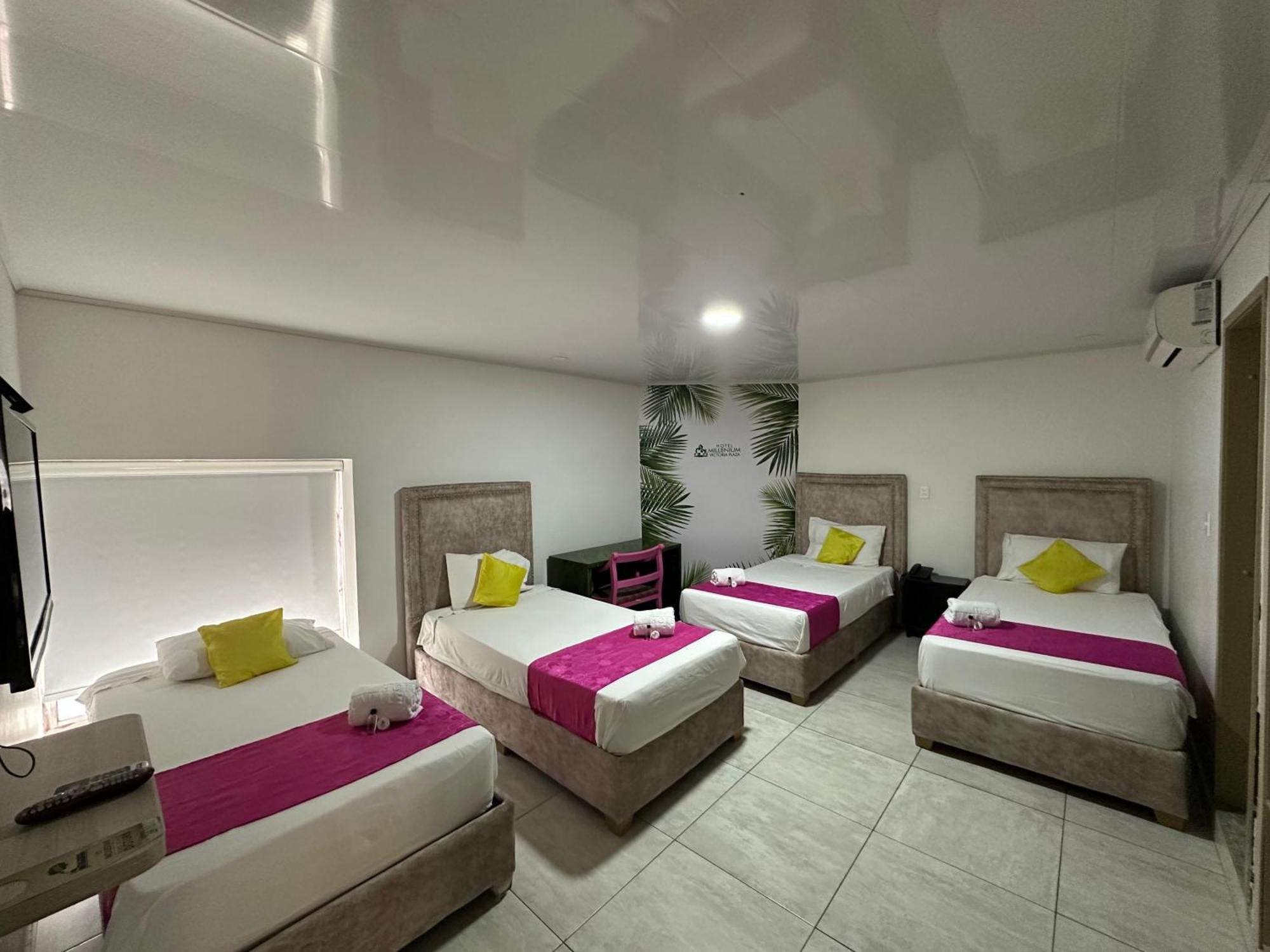 Hotel Millenium Victoria Plaza Cúcuta Екстериор снимка